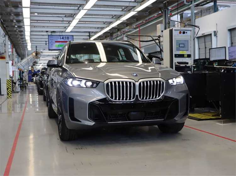 Список седанов BMW, собираемых в Китае для местного рынка