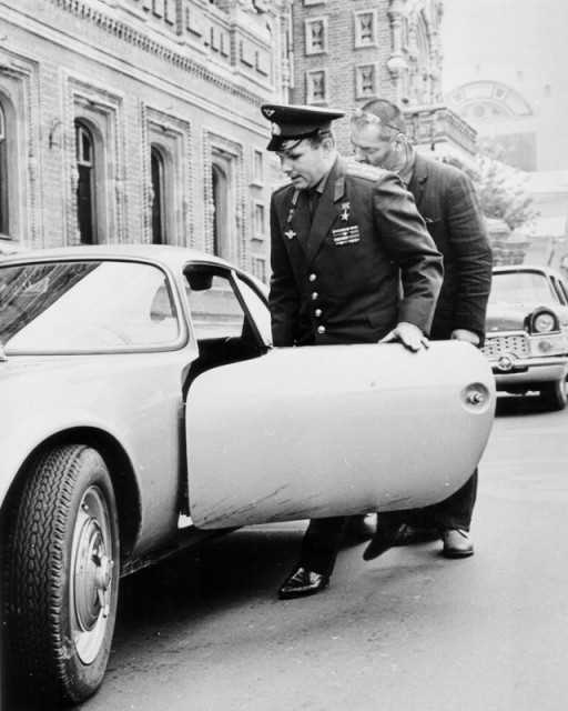 Как выглядел личный автомобиль Гагарина внутри и снаружи