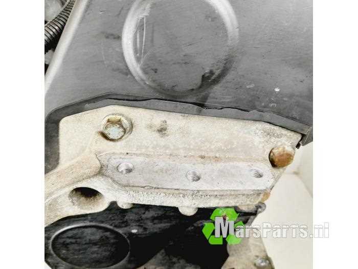 Конкуренты Jatco – вариаторы Aisin и ZF. Aisin (например, модели AW TF-80SC) ставят на Toyota RAV4 и Lexus UX, но для Kaptur они не подходят из-за несовместимости с блоком управления Renault. ZF 8HP (гибридный вариатор) используется на BMW X1, но его ресурс в 200–250 тыс. км достигается за счёт дорогостоящих комплектующих – ремонт обойдётся в 2–3 раза дороже, чем у Jatco.