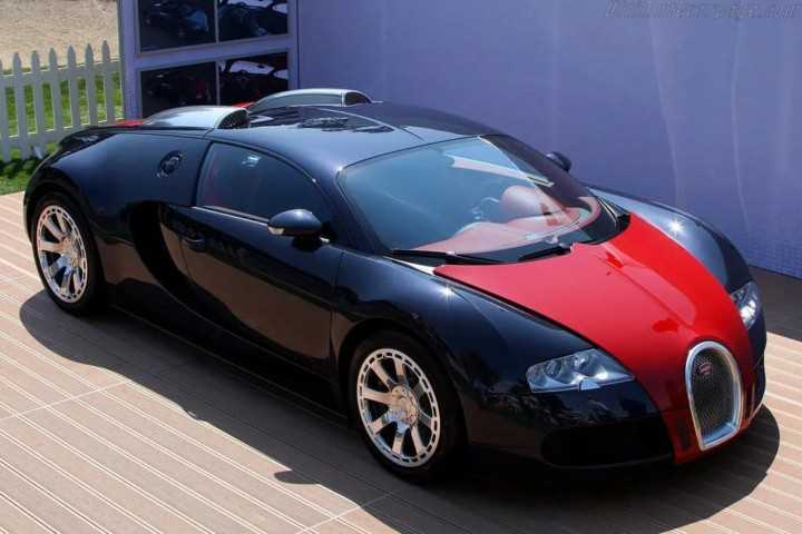 Где в Москве можно увидеть Bugatti на дорогах и выставках
