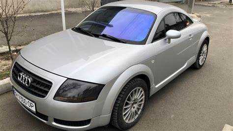 Сколько пассажиров вмещает базовая версия Audi TT