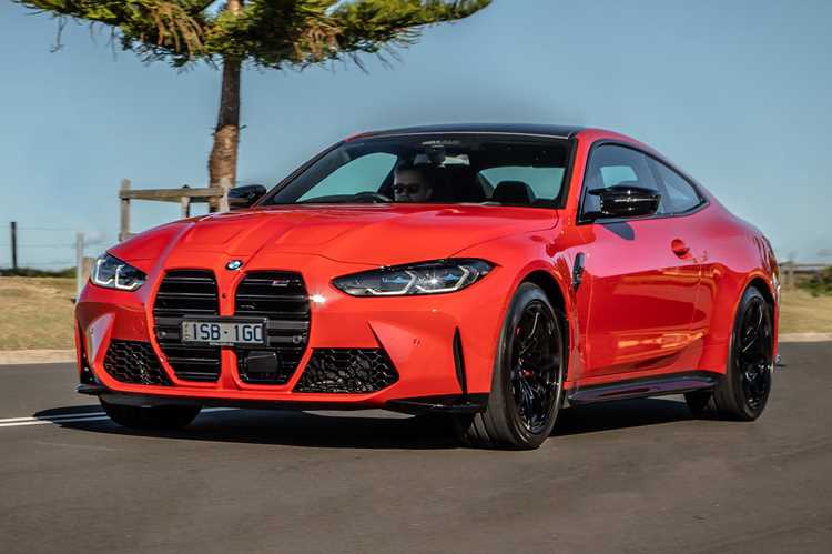 Сравнение стоимости BMW M4 Competition с конкурентами: Audi RS5 и Mercedes-AMG C63