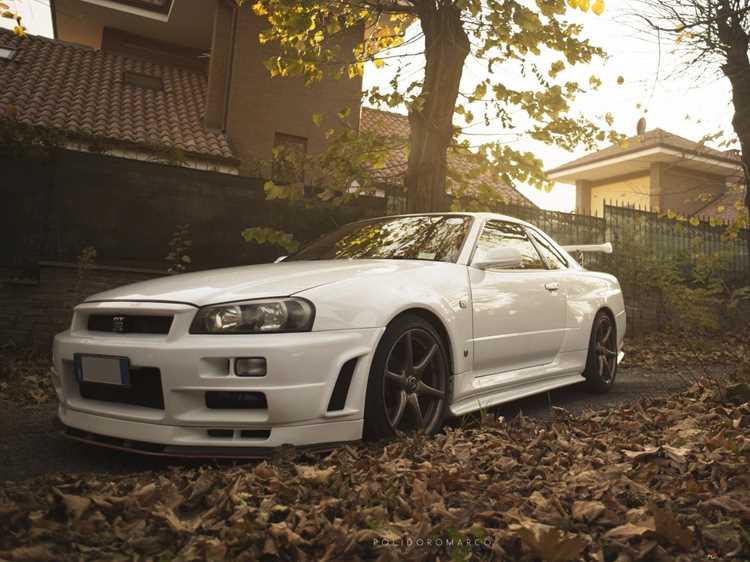 Средняя стоимость Nissan Skyline GT-R разных поколений в 2024 году