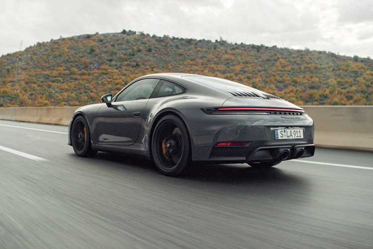 Где выгоднее покупать Porsche 911: официальные дилеры vs параллельный импорт