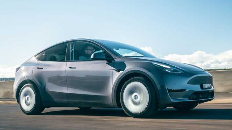 Как влияют налоговые льготы и субсидии на конечную стоимость Tesla