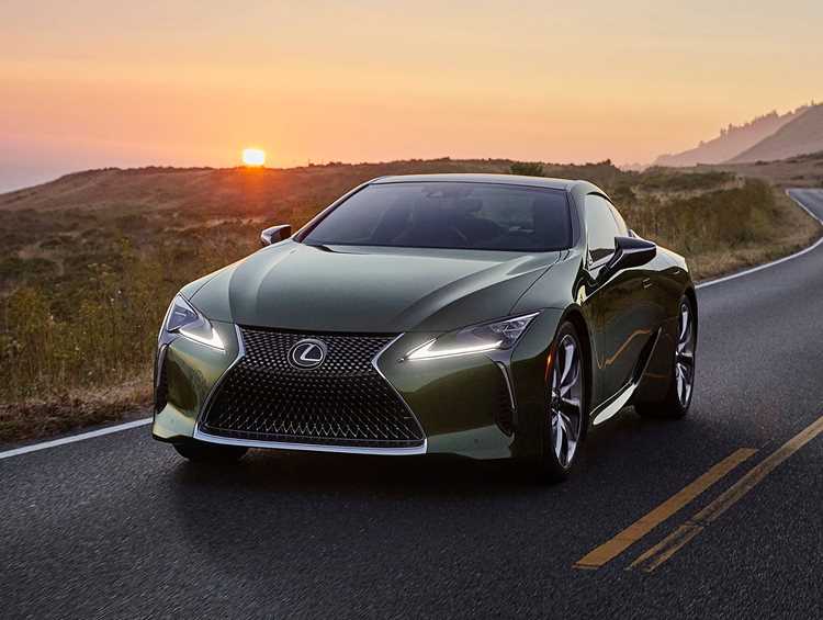 Сколько стоит Lexus LC 500 в максимальной комплектации