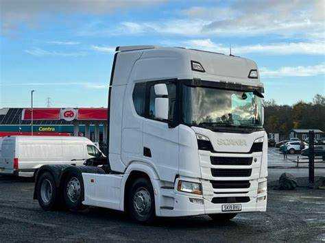 Факторы, влияющие на стоимость тягачей Scania в 2024 году