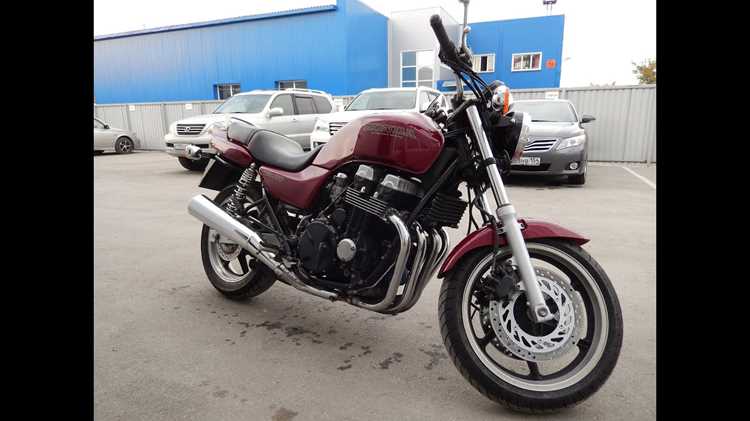 Какие марки бензина рекомендует производитель для Honda CB400SF