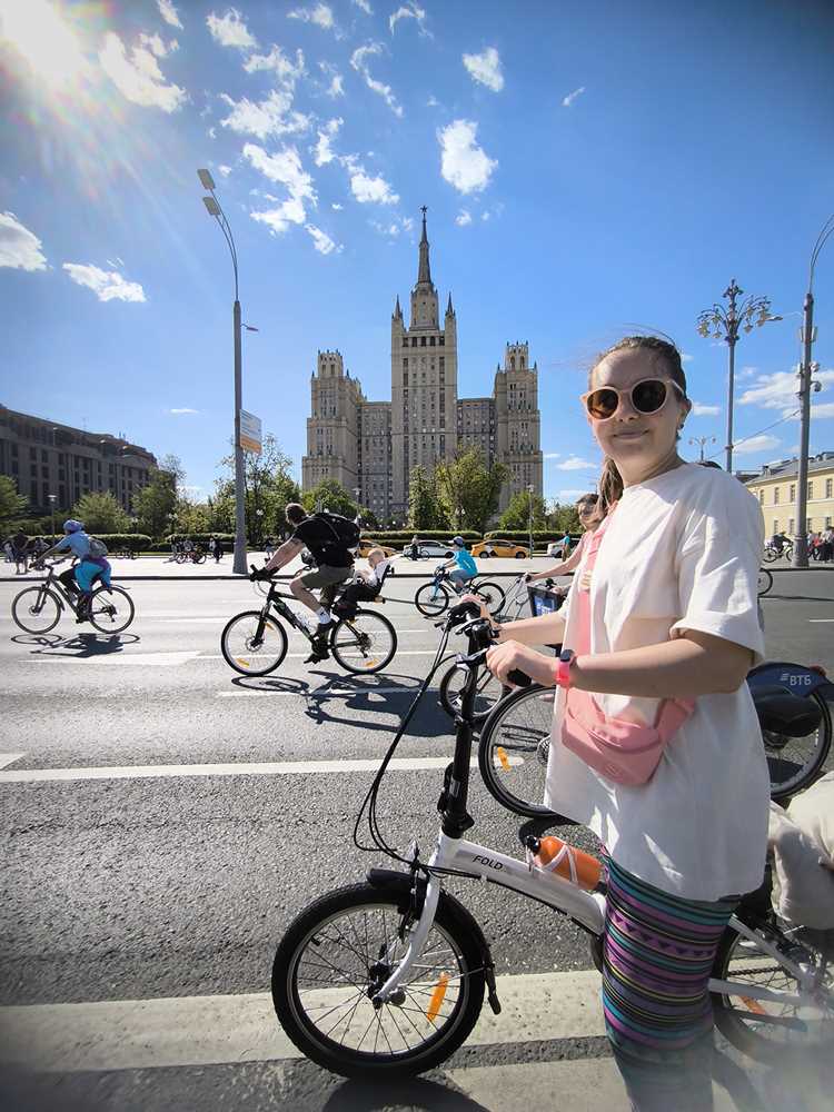 Музыка когда едешь на велосипеде Музыка когда едешь на велосипеде
